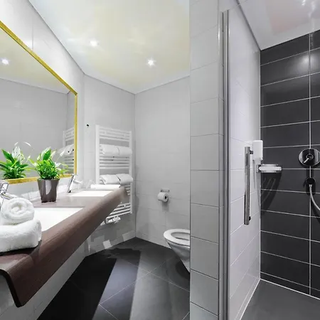 Boutique Anybody Hotel 3*