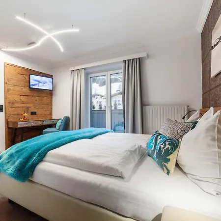 Boutique Anybody Hotel 3*