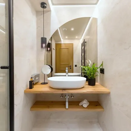 Boutique Anybody Saalbach-Hinterglemm