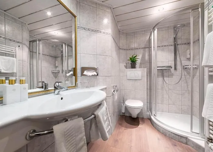 Boutique Anybody Saalbach-Hinterglemm