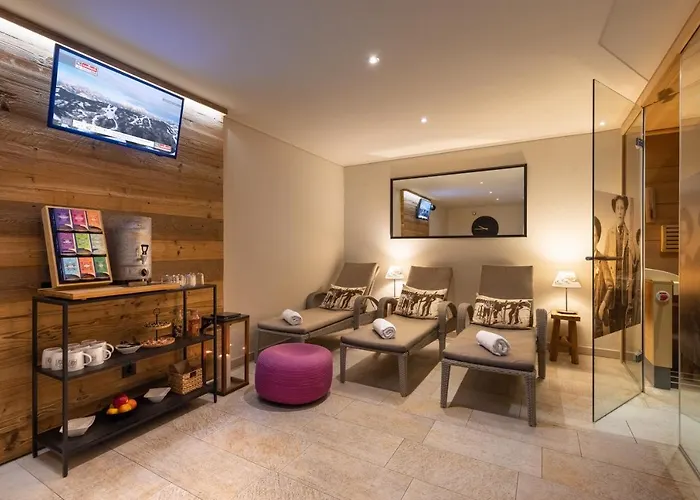 Boutique Anybody Hotel 3*